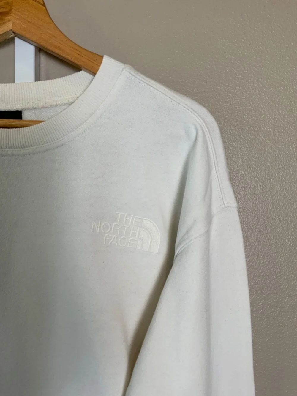 Unisex North Face Crewneck Sweatshirt